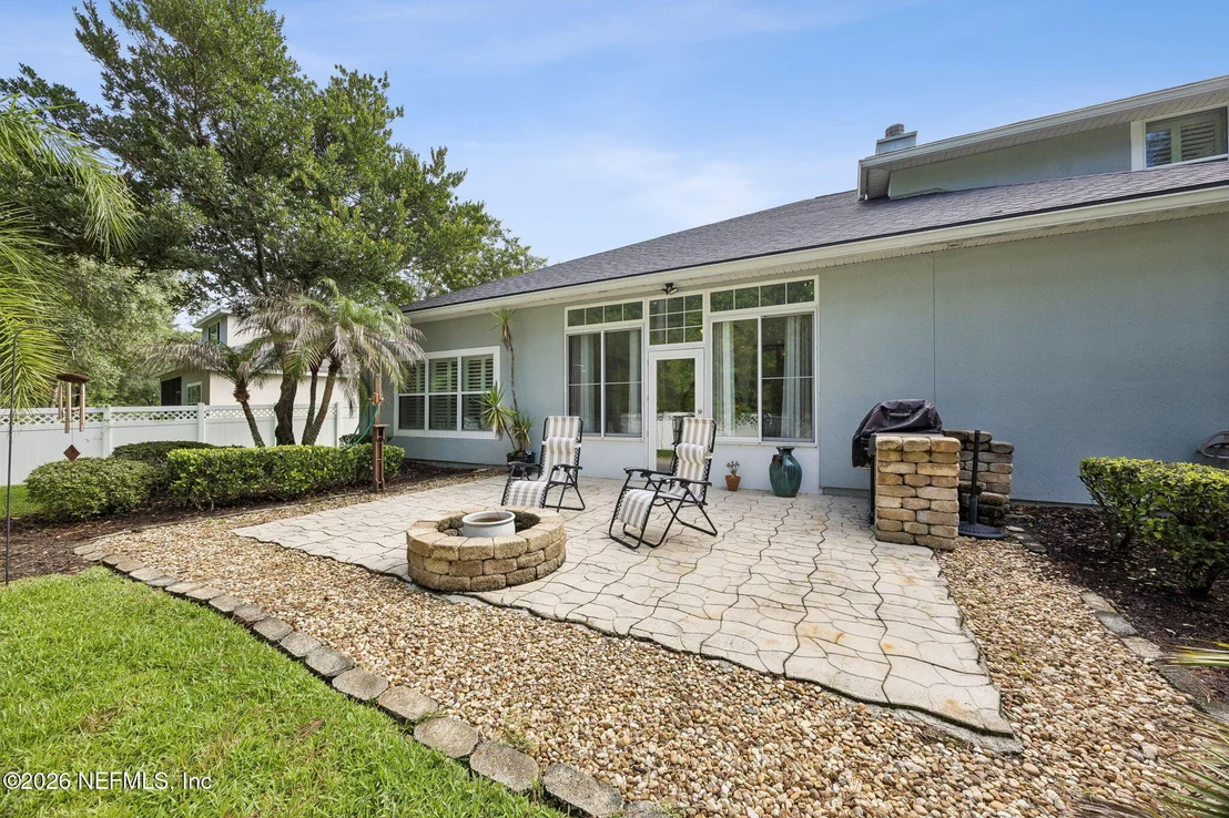 Photo of 276 ELLSWORTH Circle