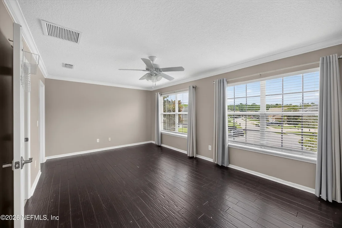 Photo of 1493 GREYFIELD Drive