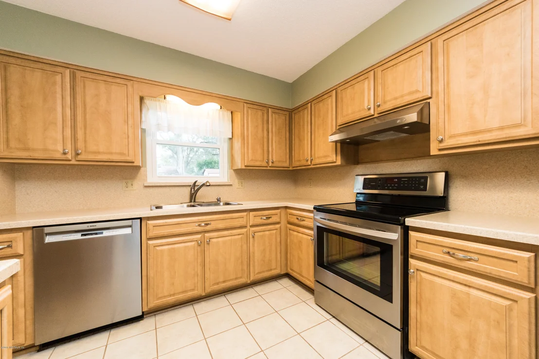 Photo of 9541 WHITTINGTON Drive