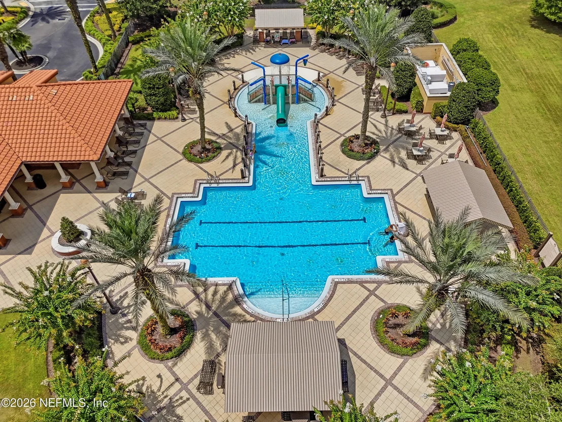 Photo of 804 STELLING Court