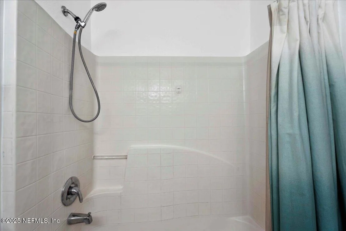 Photo of 3374 HICKORY HAMMOCK Road