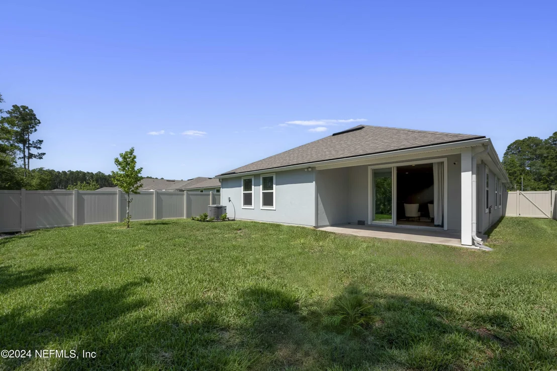 Photo of 65985 EDGEWATER Drive