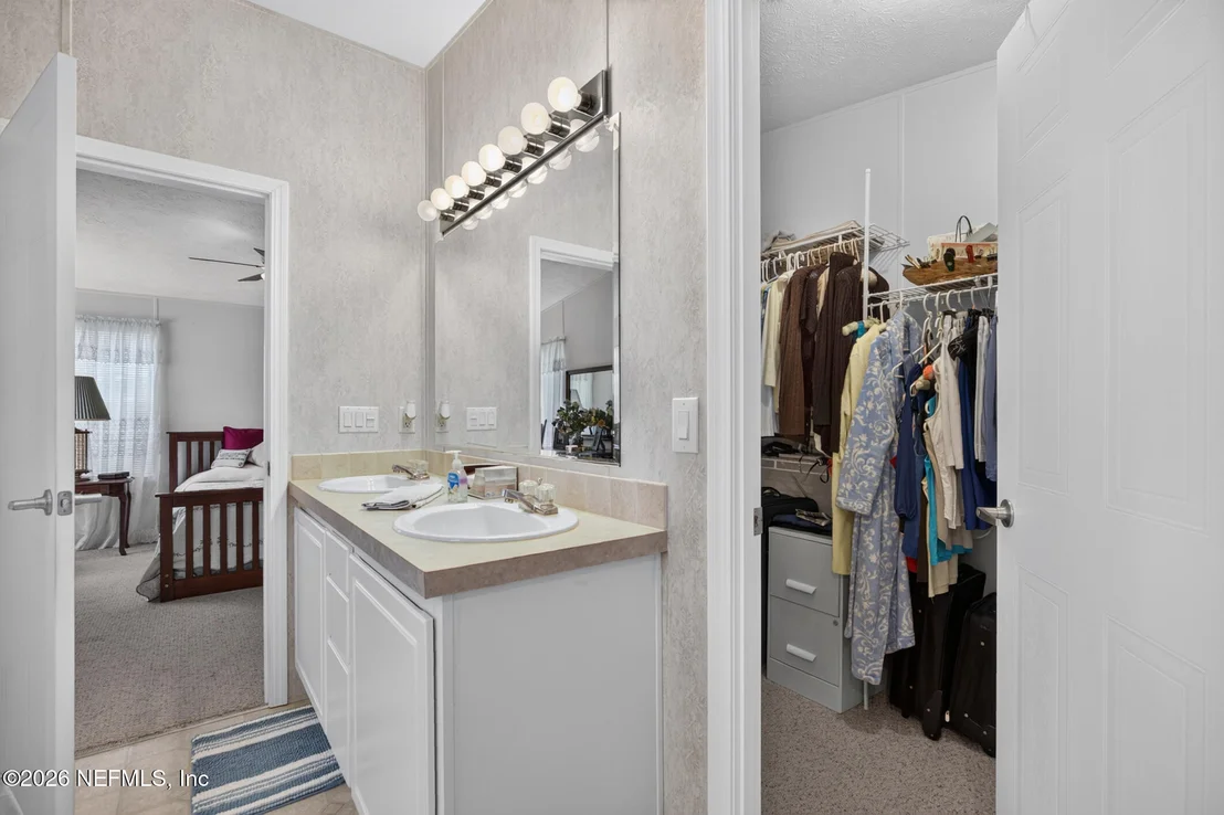 Photo of 102 ALDER Lane