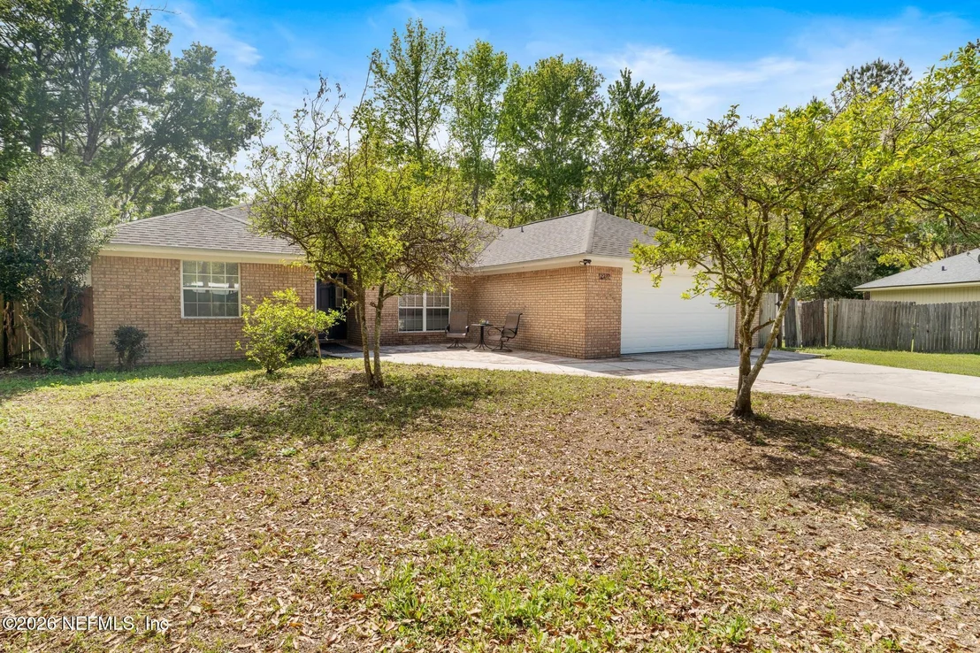Photo of 4325 APPLE TREE Place