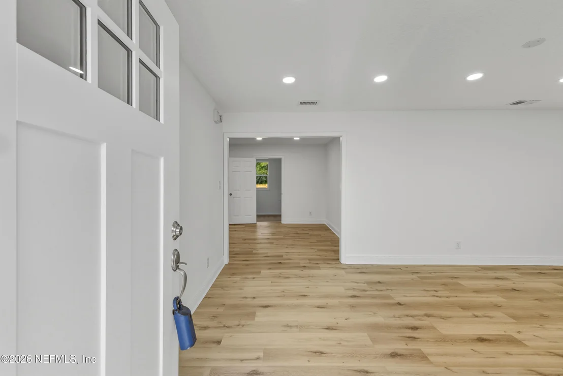 Photo of 8249 PASCHAL Street