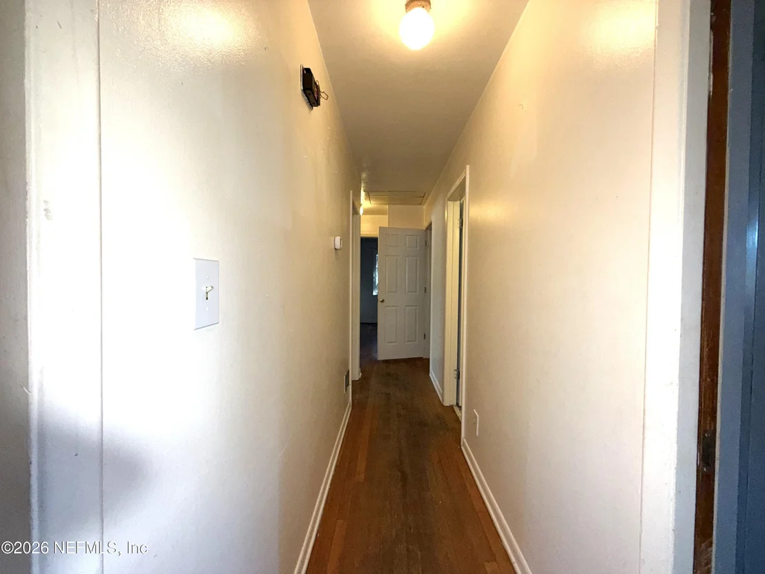 Photo of 976 TOWNSEND Boulevard