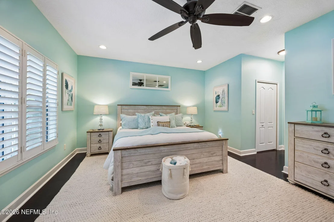 Photo of 276 ELLSWORTH Circle