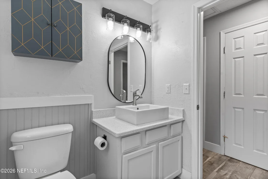 Photo of 7031 OAKRIDGE Loop
