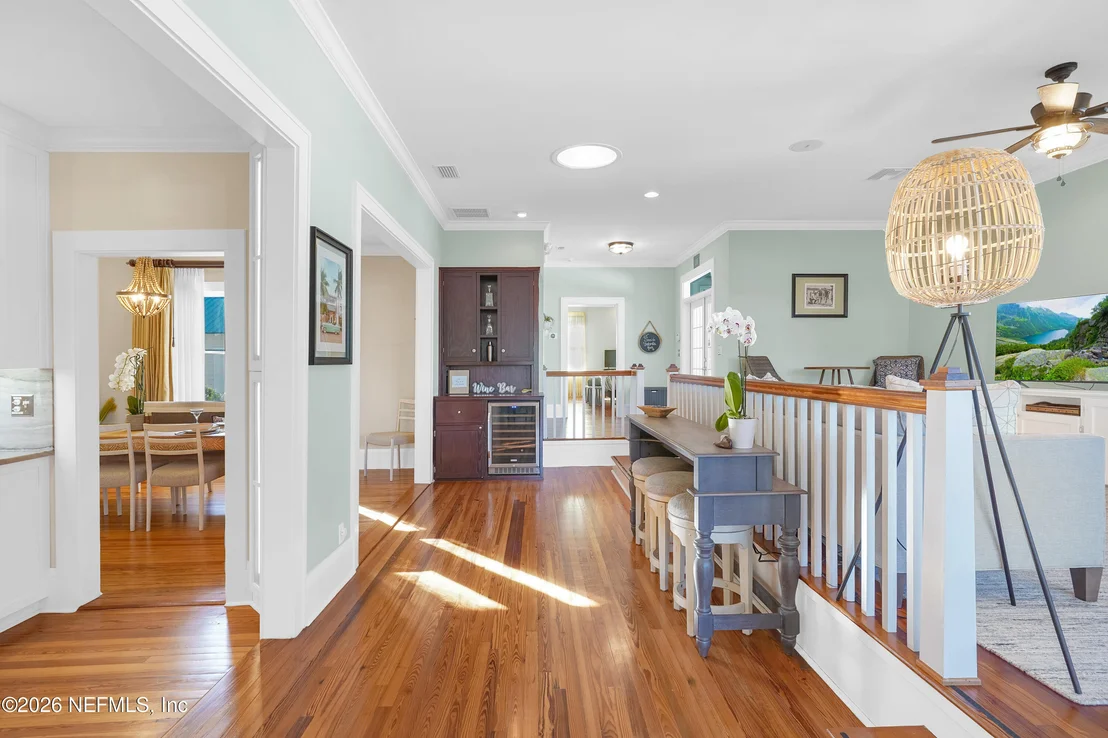 Photo of 28 E PARK Avenue