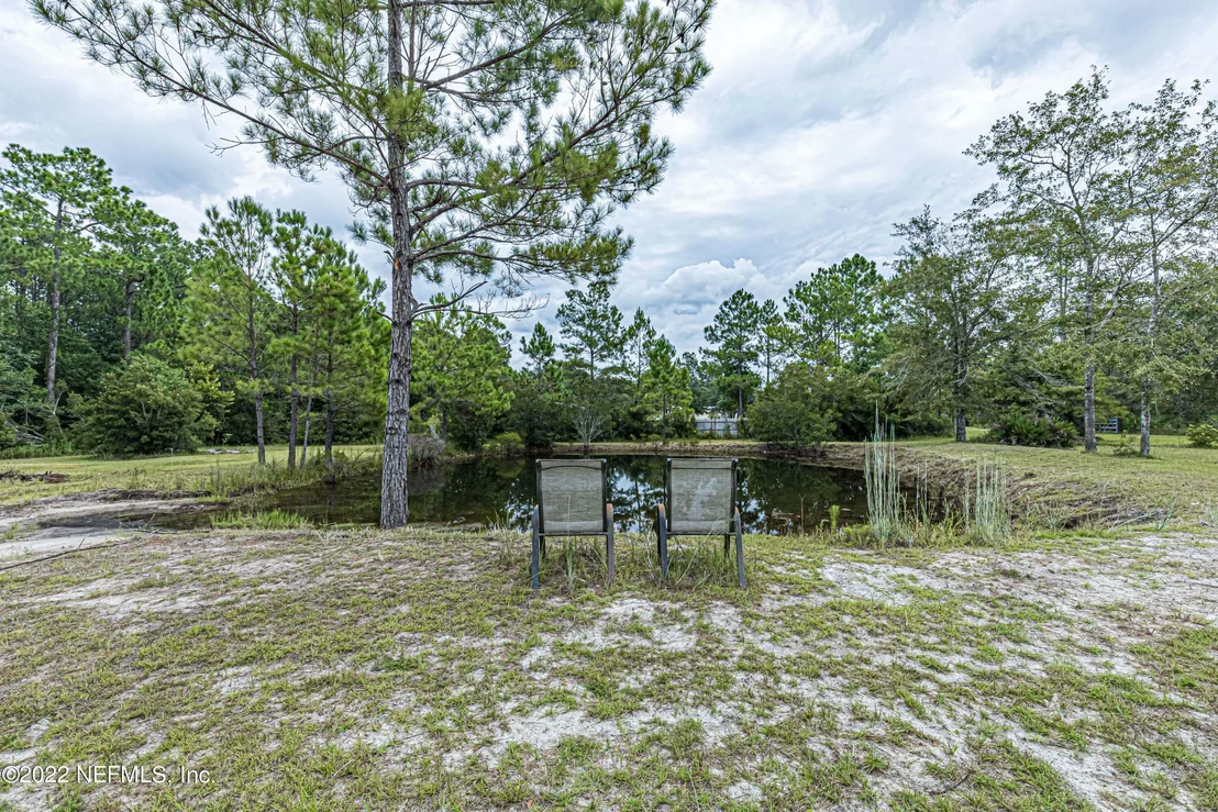 Photo of 28258 TRINITY Lane