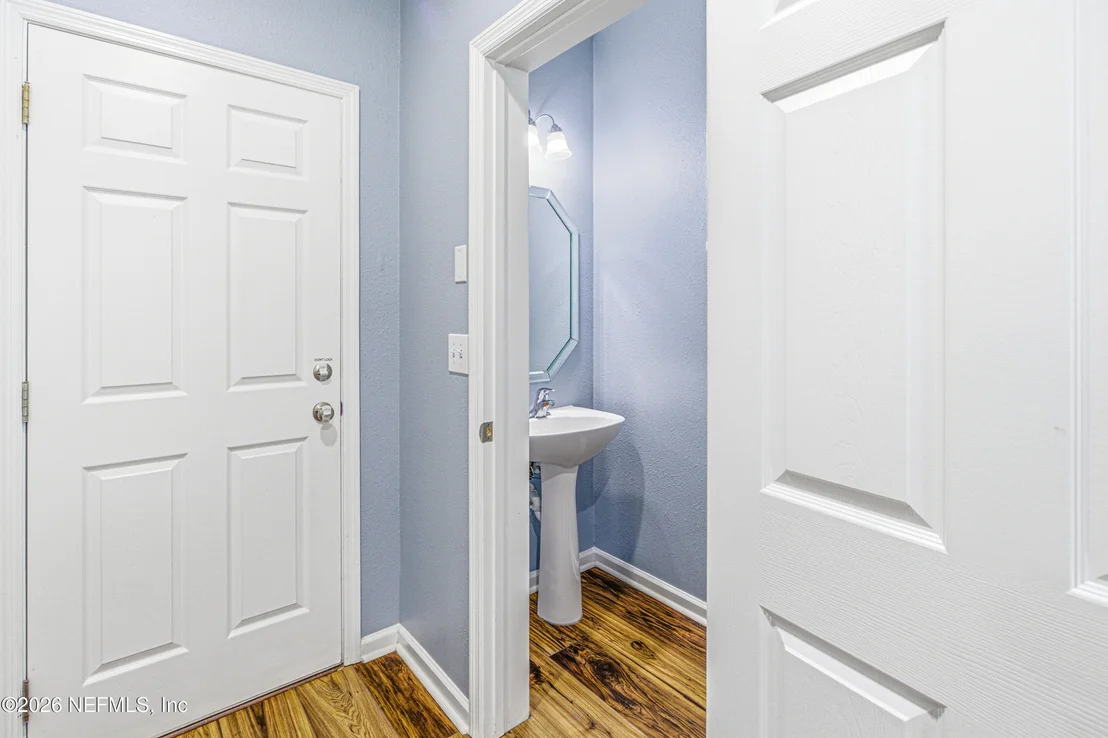Photo of Unit B at 3690 CRESWICK Circle