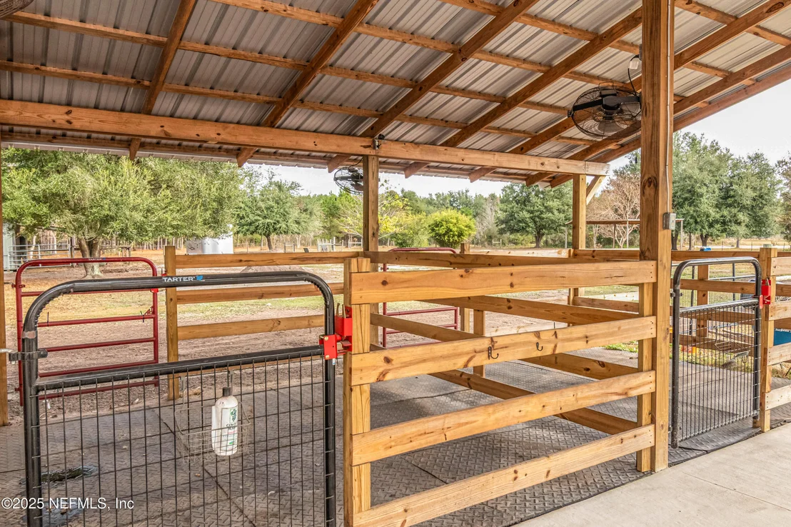 Photo of 8219 MUD LAKE Road