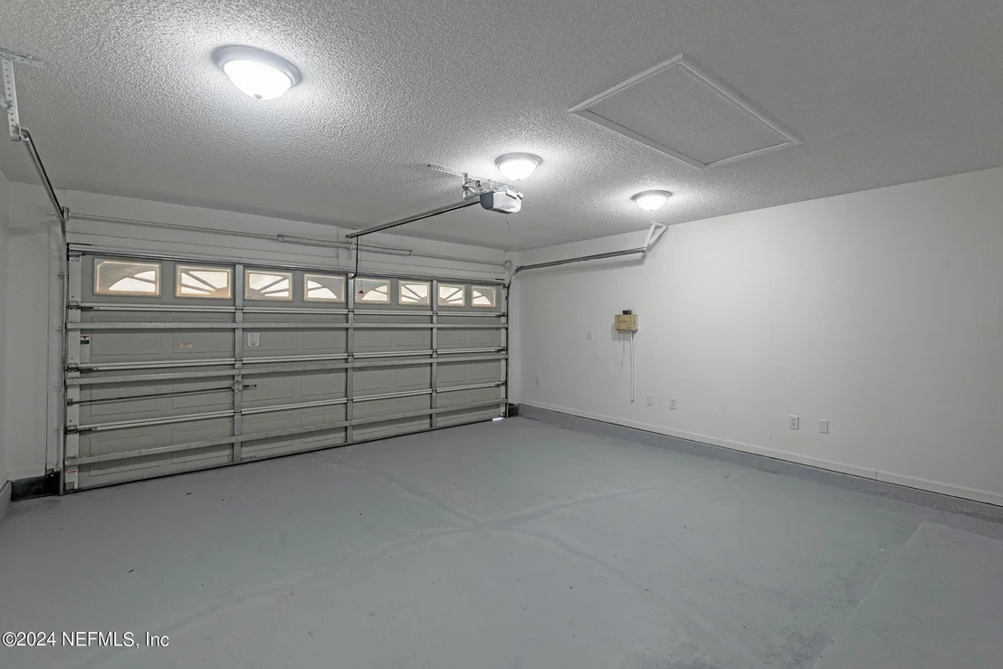 Photo of 6402 CHECKMATE Lane