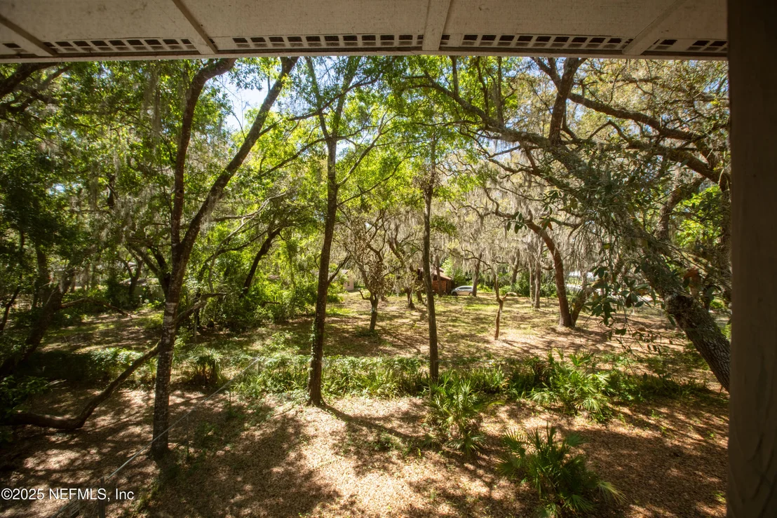 Photo of 303 SE 3RD Avenue