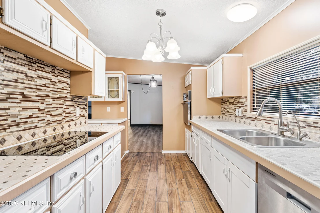 Photo of 418 COVE Drive