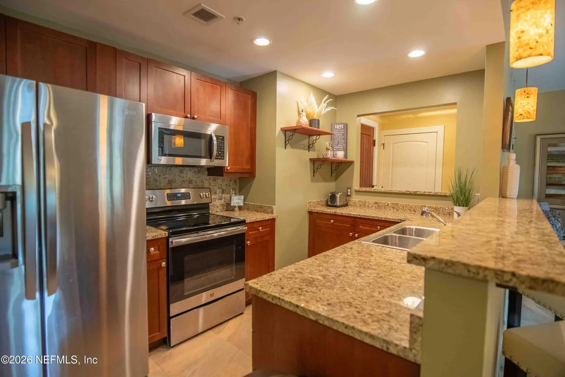 Photo of Unit 102 at 965 REGISTRY Boulevard