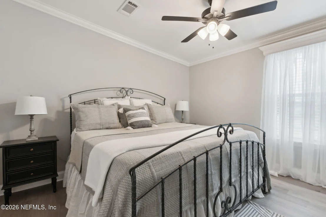 Photo of 208 LAKE GEORGE POINT Drive