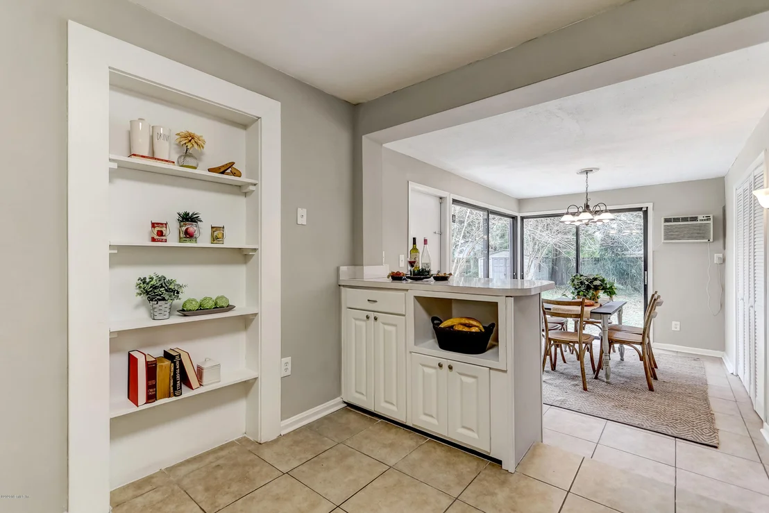 Photo of 227 SAPELO Road