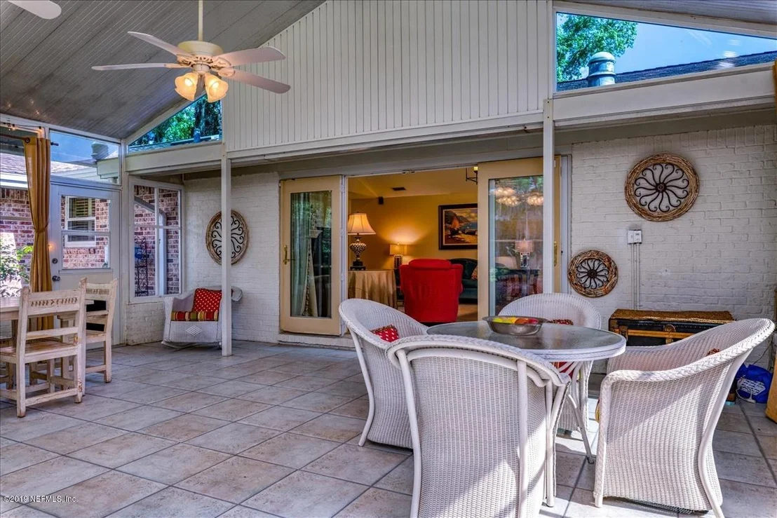 Photo of 2127 LA VACA Road