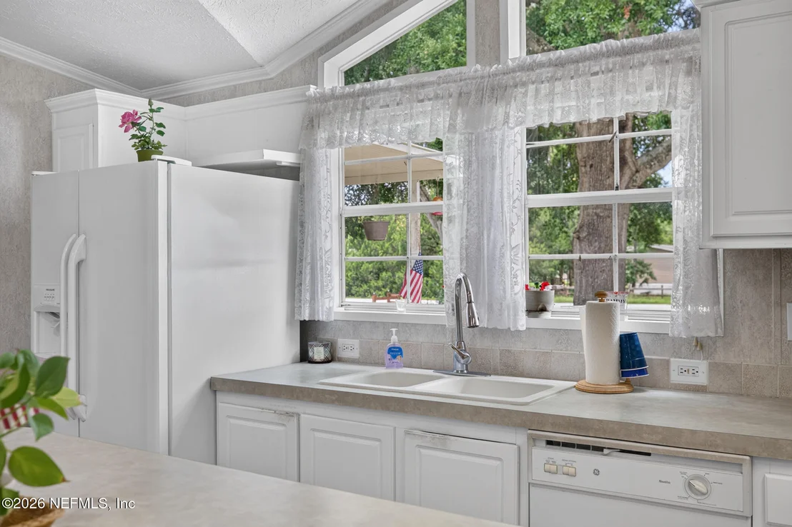 Photo of 102 ALDER Lane