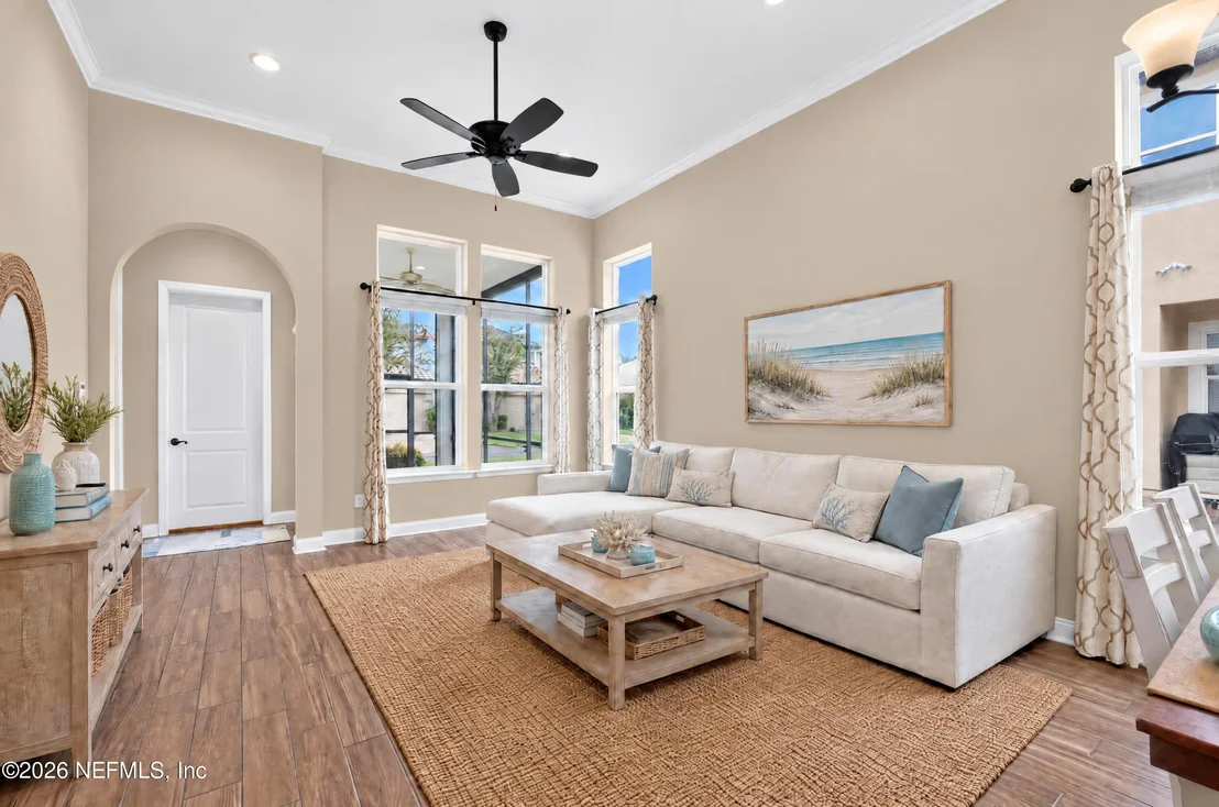 Photo of 237 RIALTO Drive