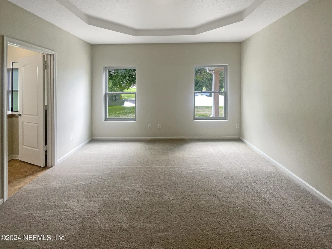 Photo of 13527 DEVAN LEE Drive E