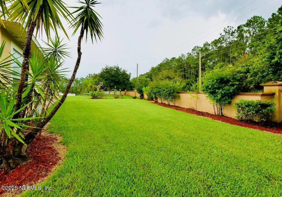 Photo of 12434 TROPIC Drive