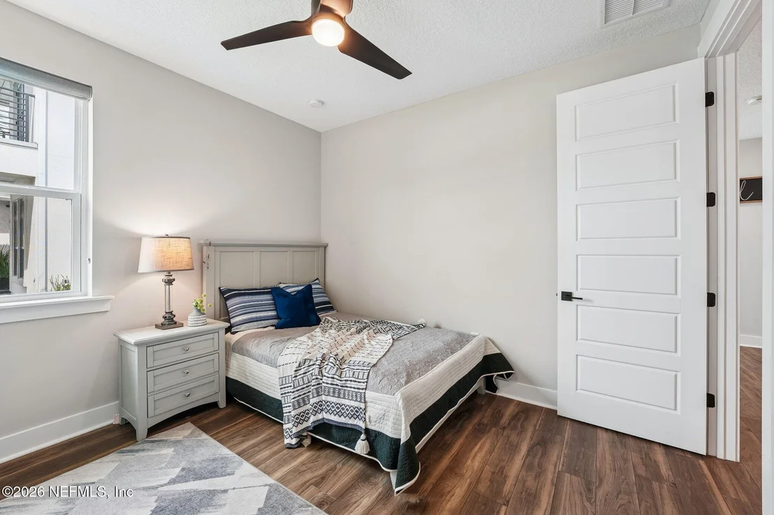 Photo of 10223 SILVERBROOK Trail