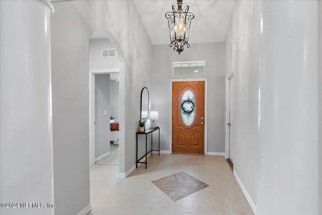 Photo of 1053 RIDGEWOOD Lane