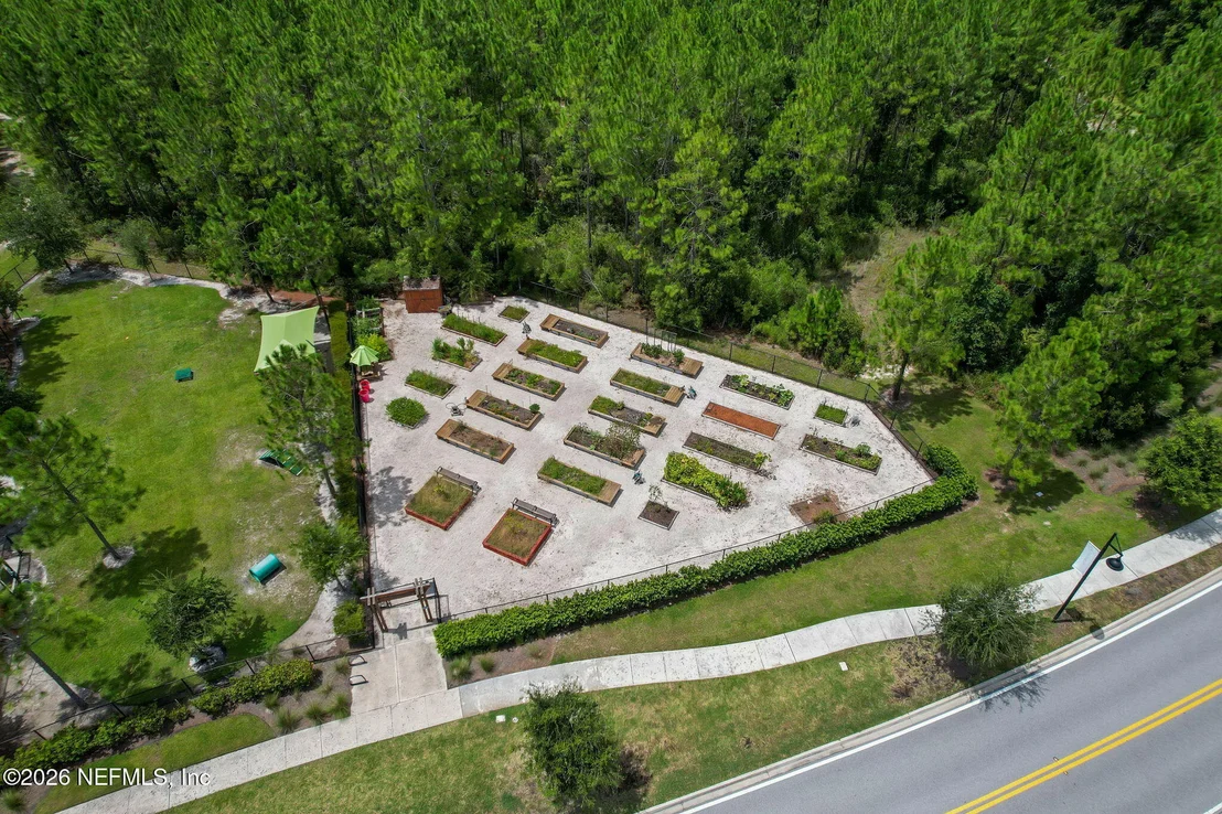 Photo of 98 YARDLEY Court