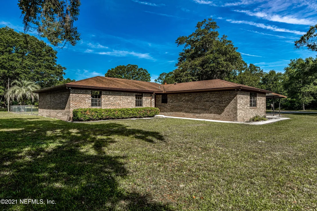 Photo of 1340 STARLING Road