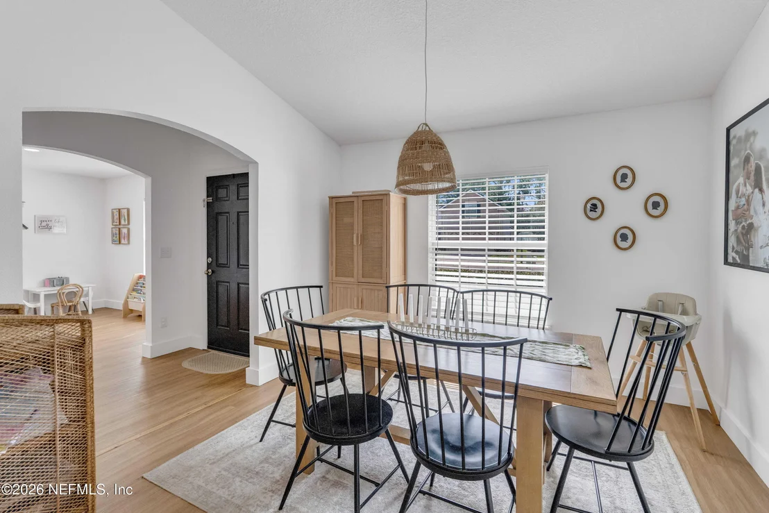 Photo of 9639 BEMBRIDGE MILL Drive