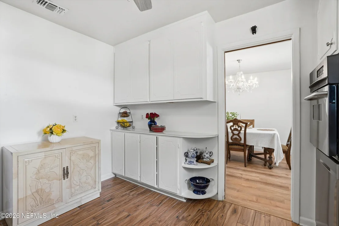 Photo of 6204 DIANE Road