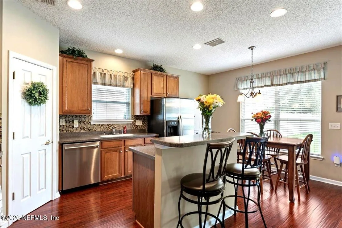 Photo of 3660 MIDDLEBROOK Drive