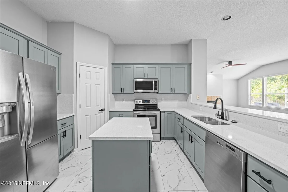 Photo of 1560 TIMBER TRACE Drive