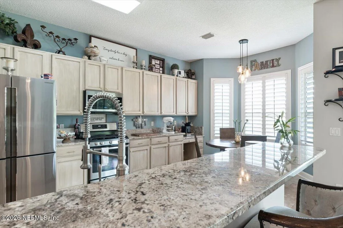 Photo of 995 GARRISON Drive