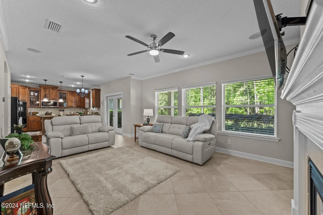 Photo of 712 CANDLEBARK Drive