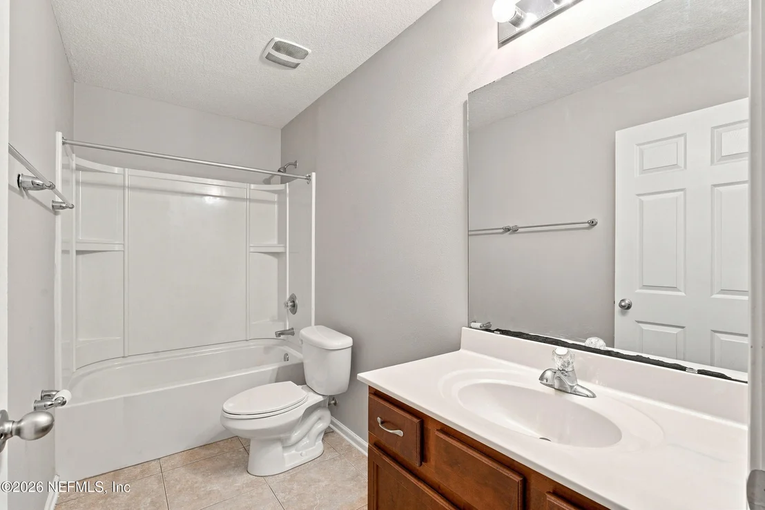 Photo of 285 W ADELAIDE Drive