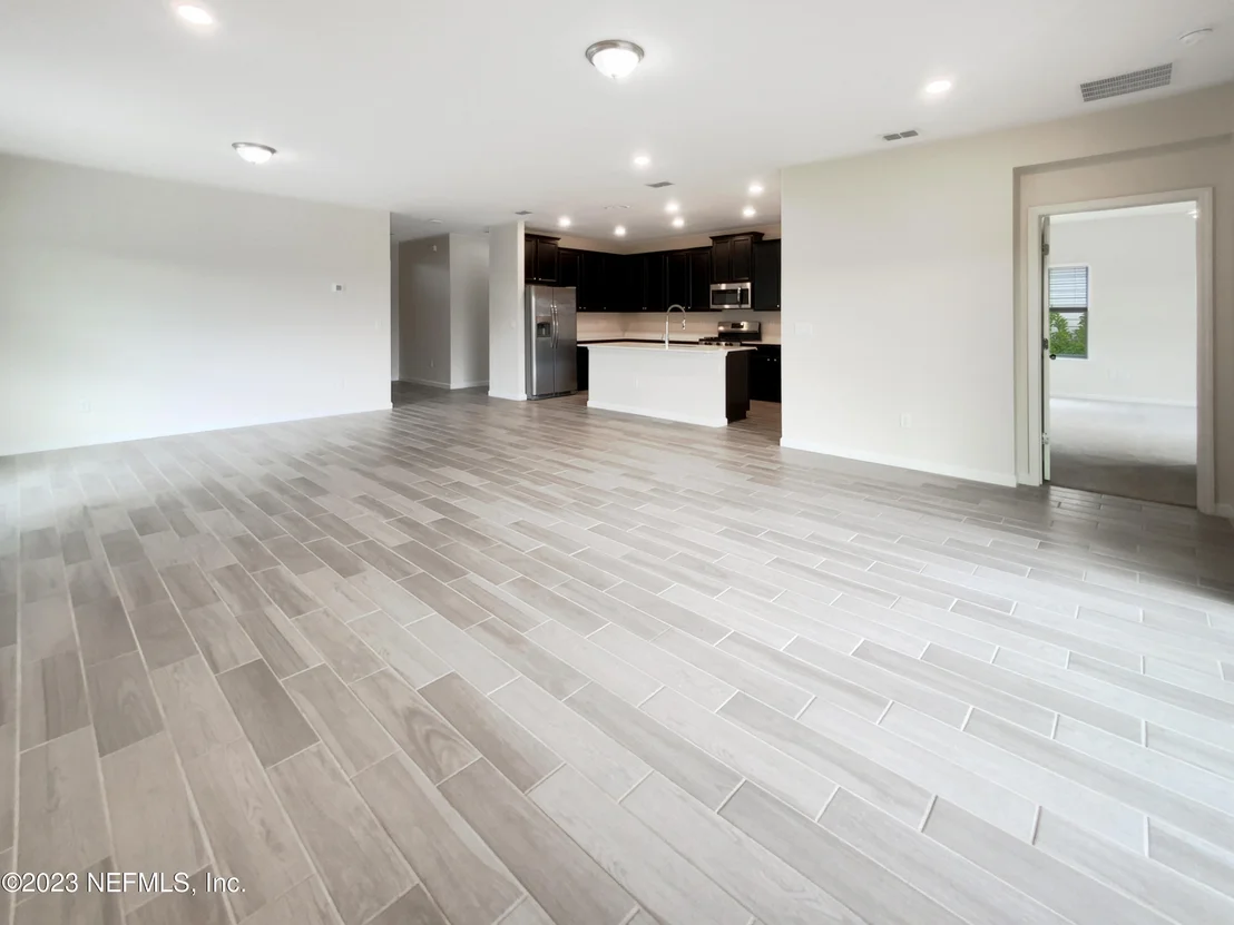 Photo of 1710 AMBERLY Drive