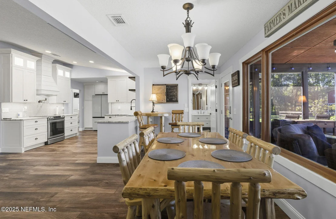 Photo of 4299 HAWK HAVEN Road