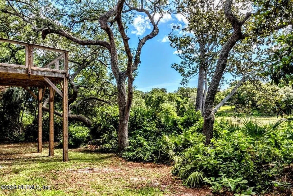 Photo of 3500 PUTNAM Road
