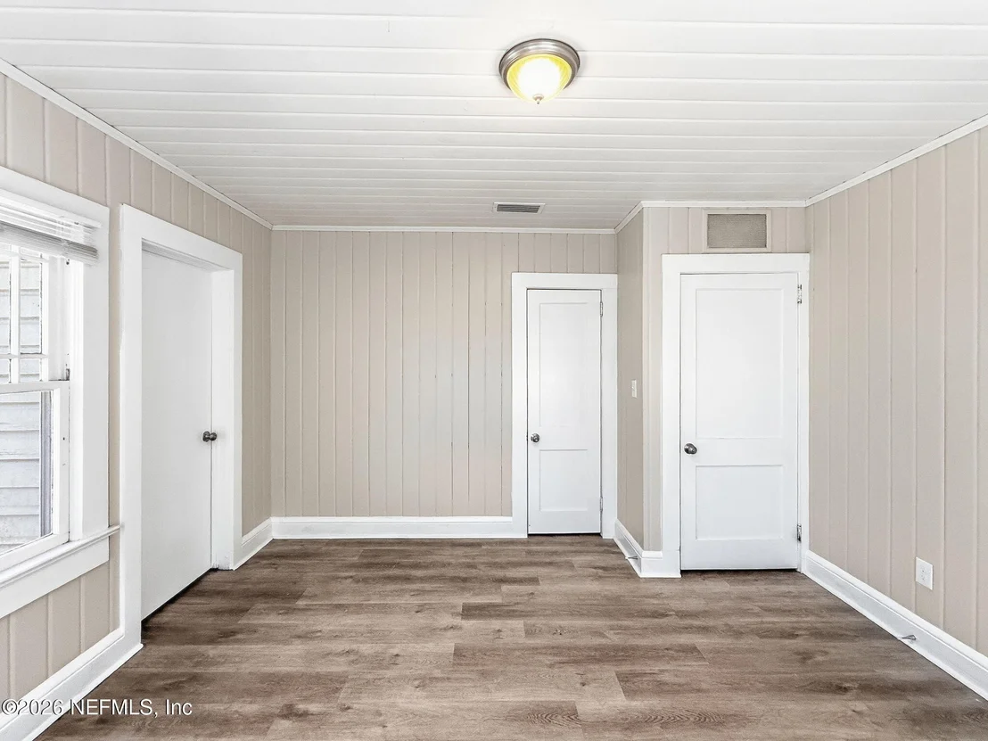 Photo of 7739 HAMMOND Boulevard