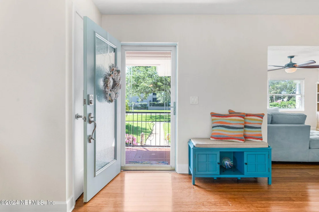 Photo of 6 OGLETHORPE Boulevard