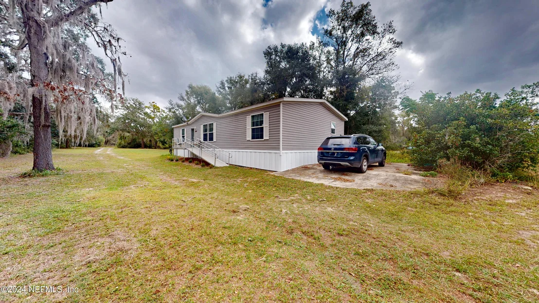 Photo of 369 LAKE COMO Drive