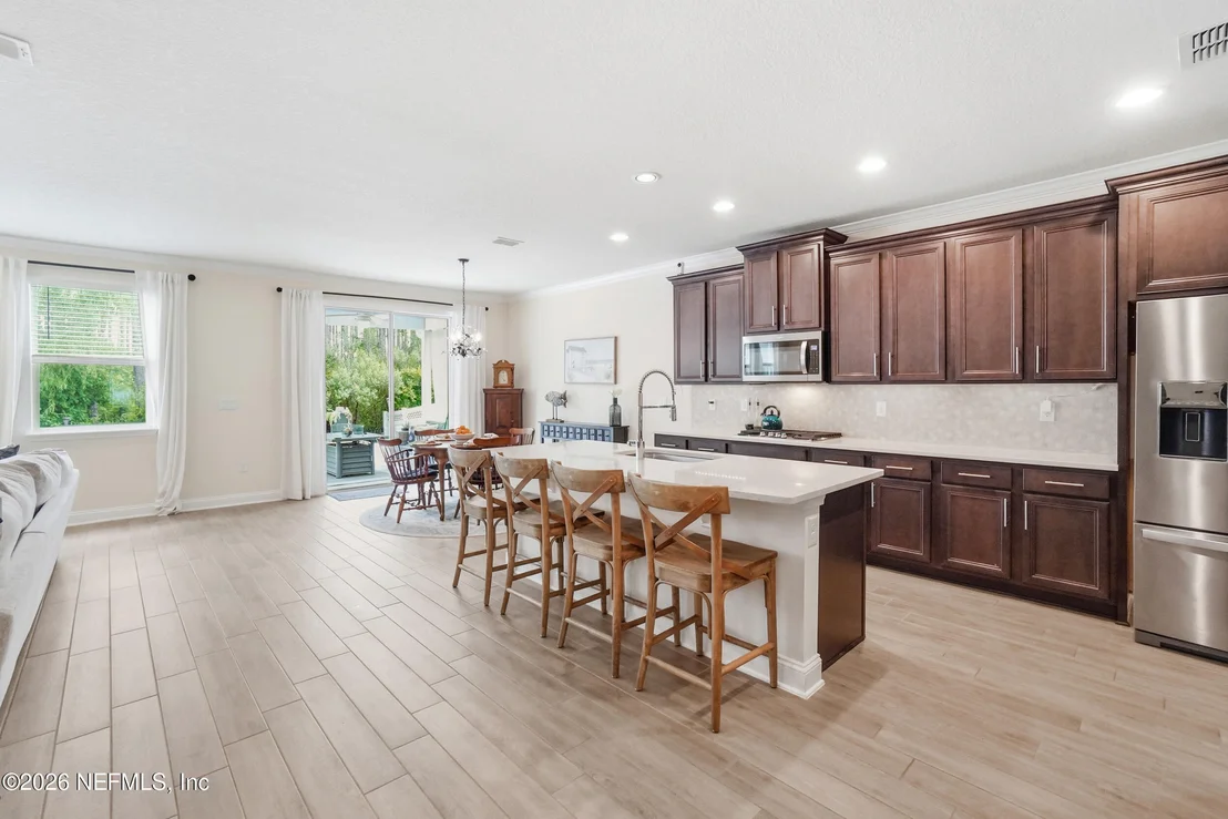 Photo of 509 GLASGOW Drive