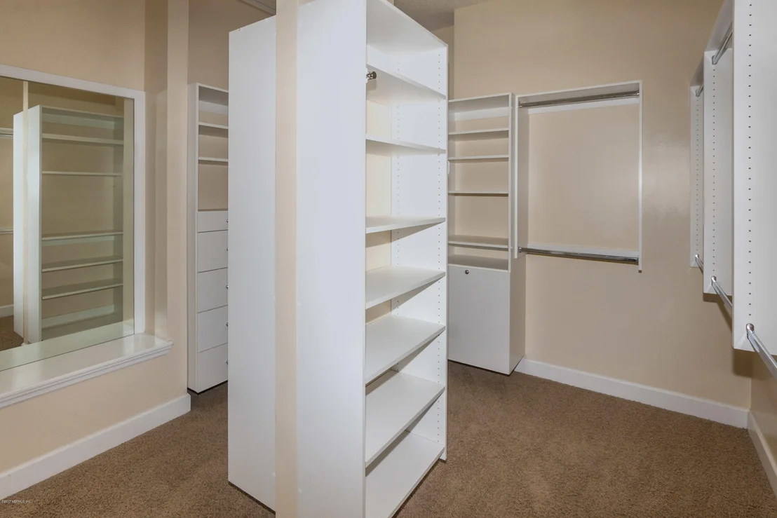 Photo of 171 LA MESA Drive