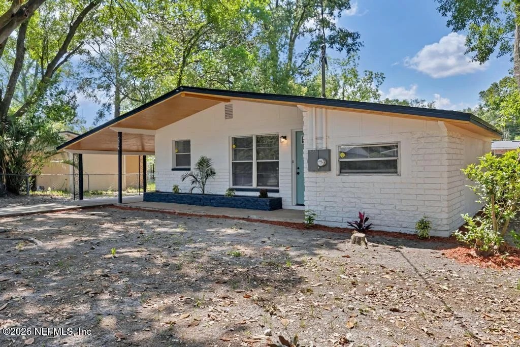Photo of 7514 MELVIN Road