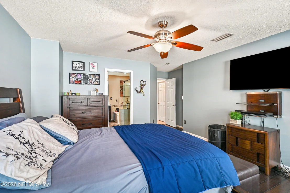 Photo of 1516 GREENWAY Place