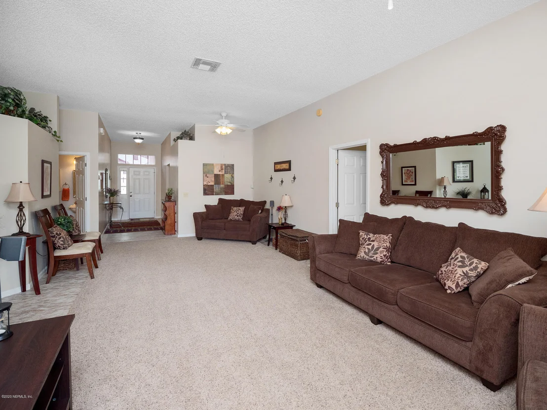 Photo of 3927 DANFORTH Drive W