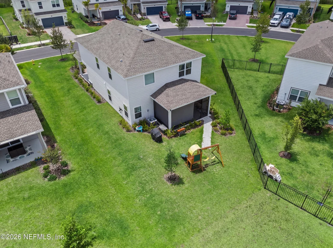 Photo of 307 BUFFALO Court
